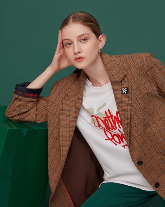 여성 캐주얼브랜드 '세컨플로어'. <한섬 제공>